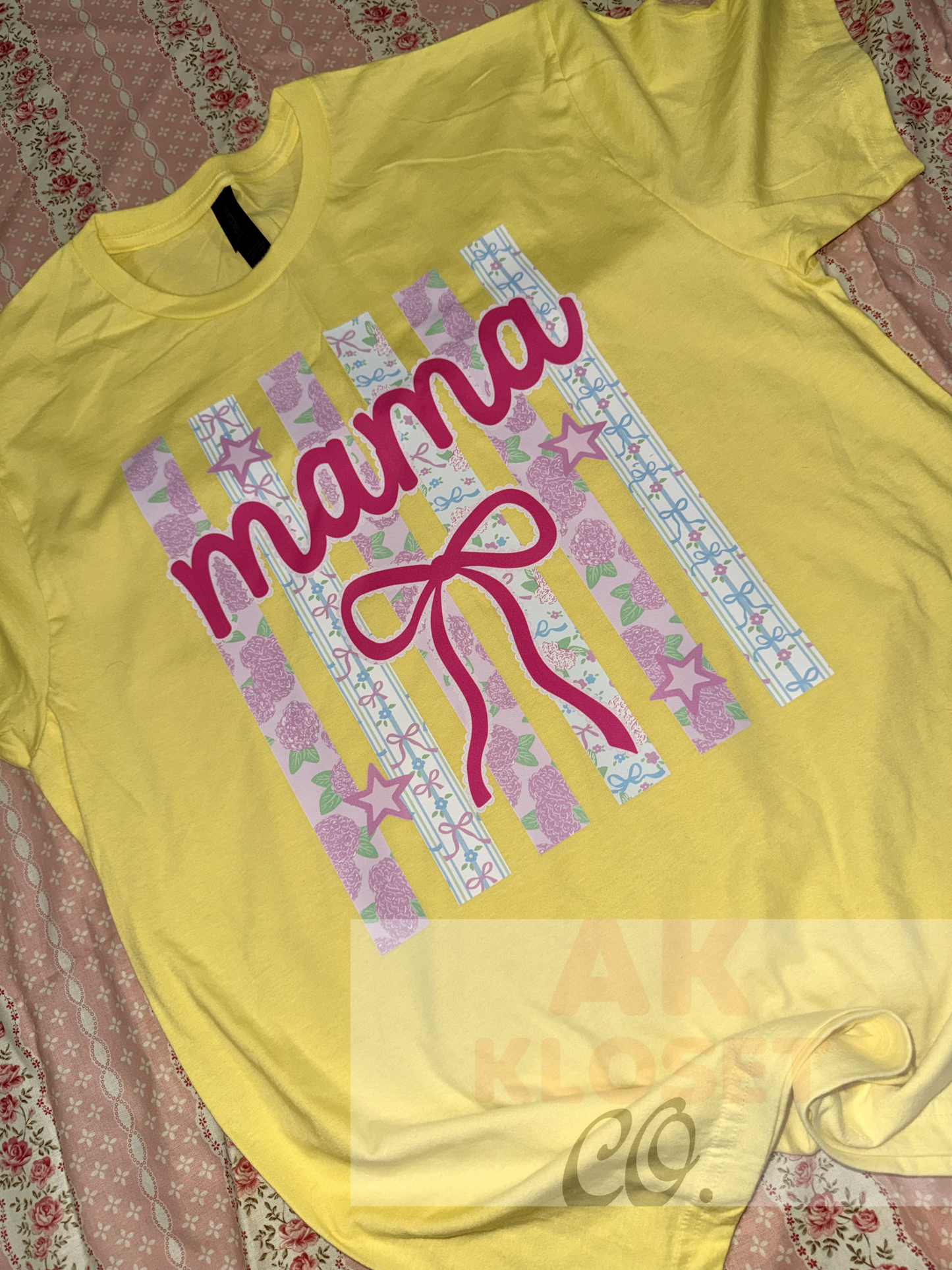 Bow Mama Tee